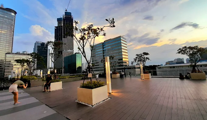 Skydesk Sarinah